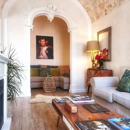 Maison Buonaparte, Luxury Sea View Private House Дом отдыха *