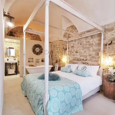 Maison Buonaparte, Luxury Sea View Private House